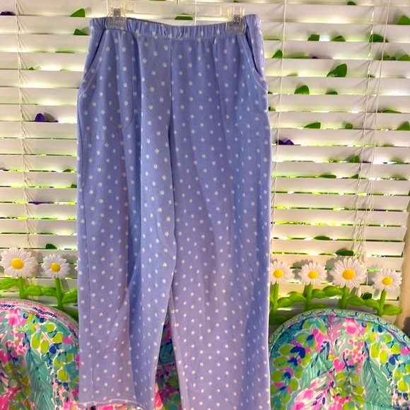 Periwinkle fleece pajamas with polka dot bottoms - Picture 7 of 11